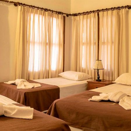 Hotel Mami Vilma Roboré 외부 사진