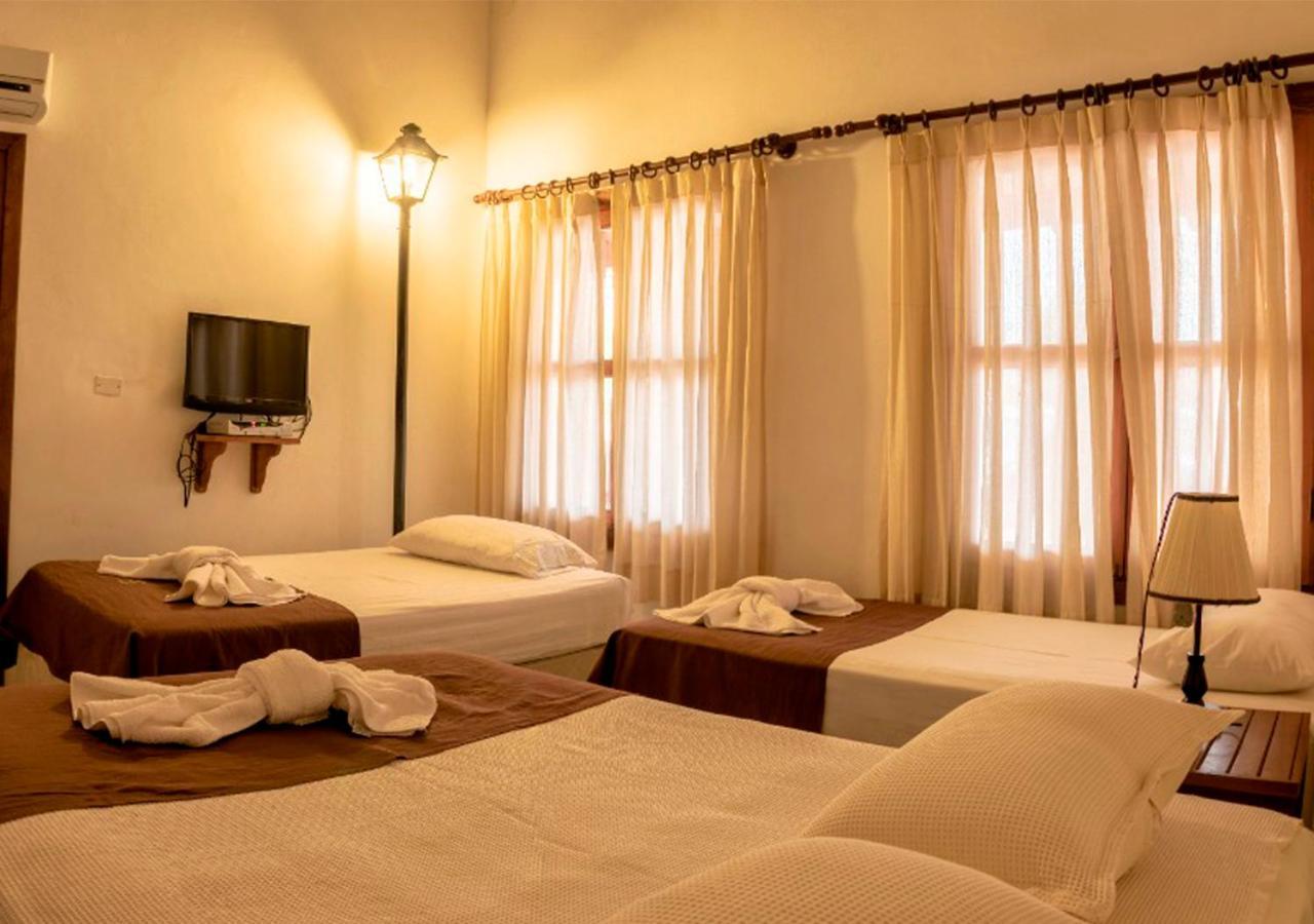 Hotel Mami Vilma Roboré 외부 사진